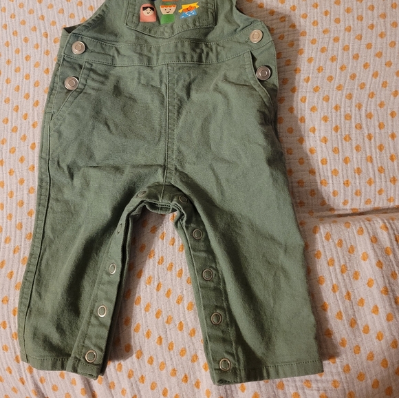 Christian Robinson olive green color block overalls unisex 6-9 months - Picture 2 of 4